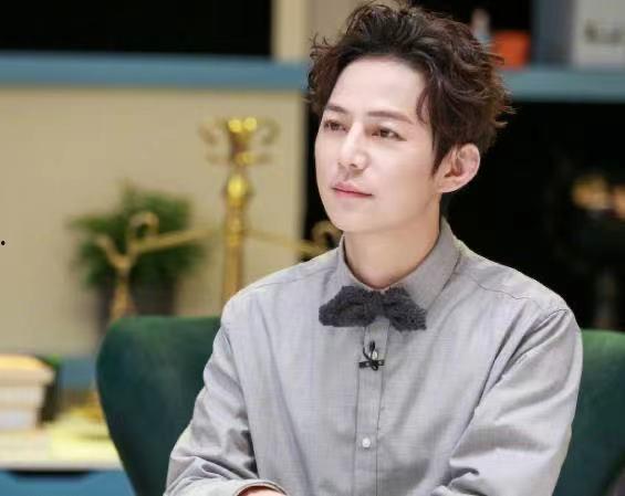 何炅金鹰节爆料了吗视频,精彩幕后花絮大公开  第3张